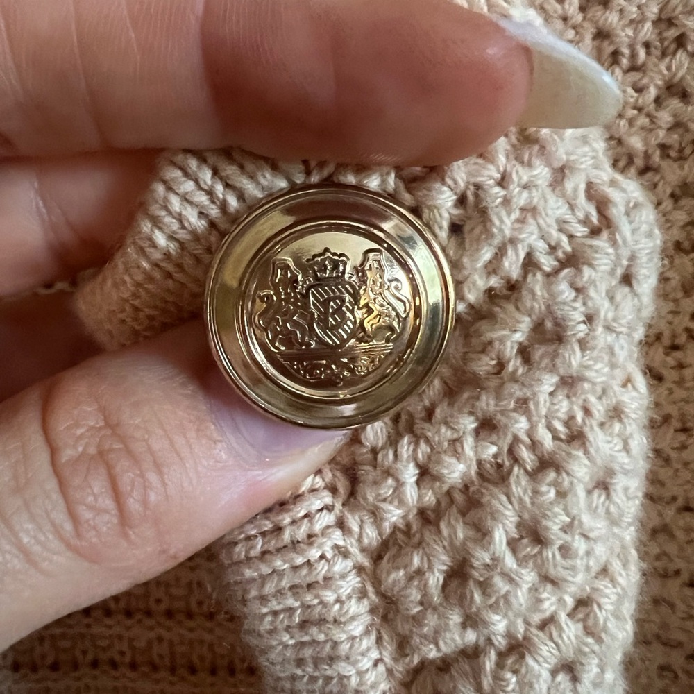 Chic Beige Button-Up Cardigan - image 3